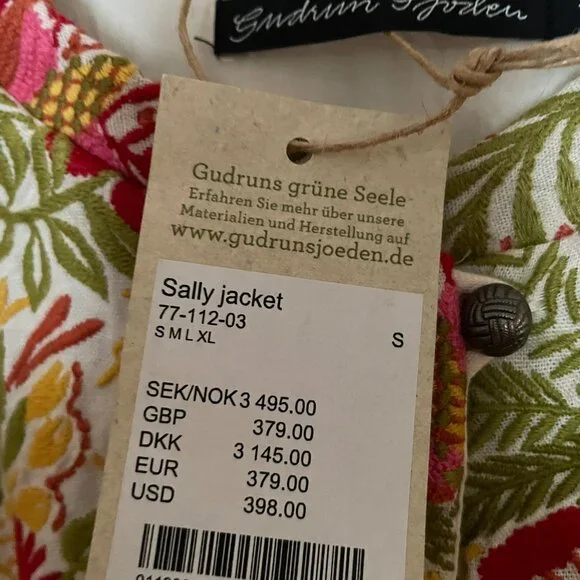 Colorful Embroidered Jacket - Picture 4 of 8